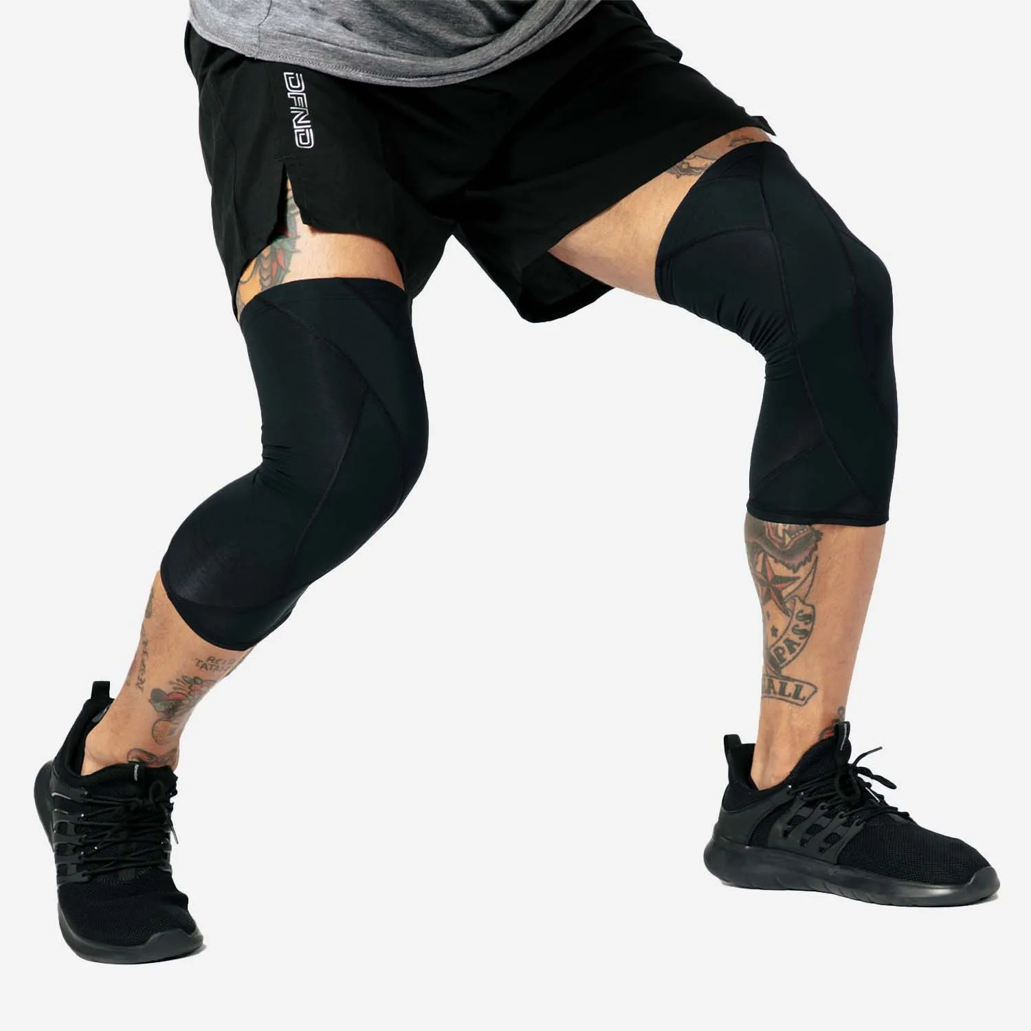 ACTIVE Ax COMPRESSION KNEE SLEEVES