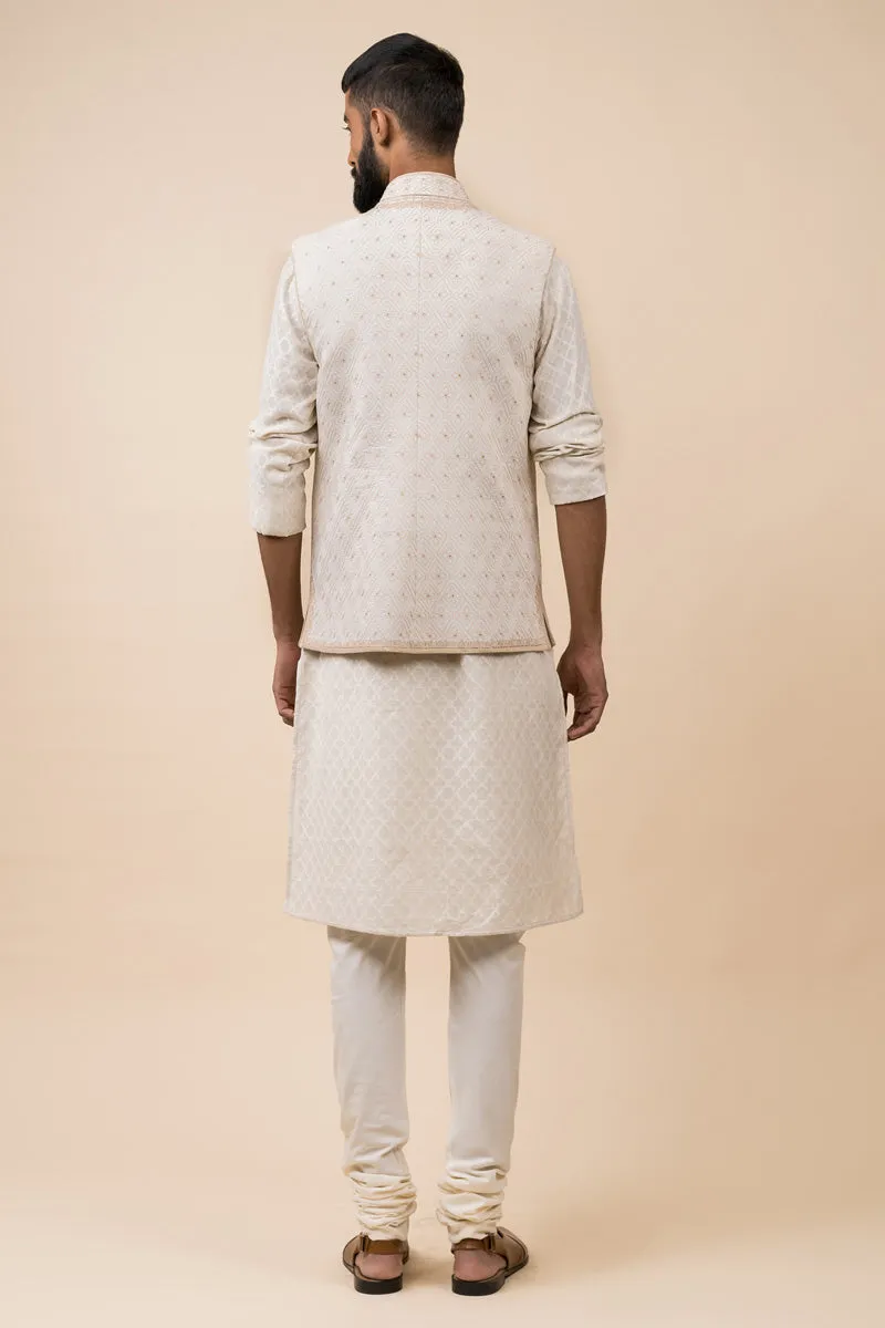 All Over Embroidered Kurta Bundi Set