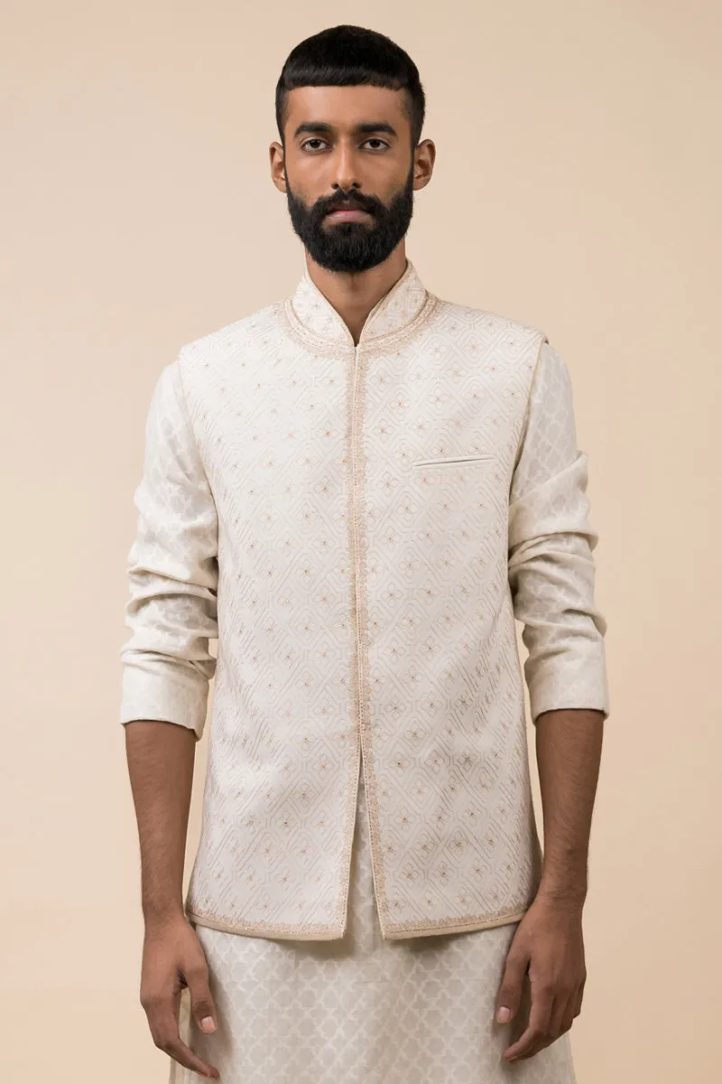 All Over Embroidered Kurta Bundi Set