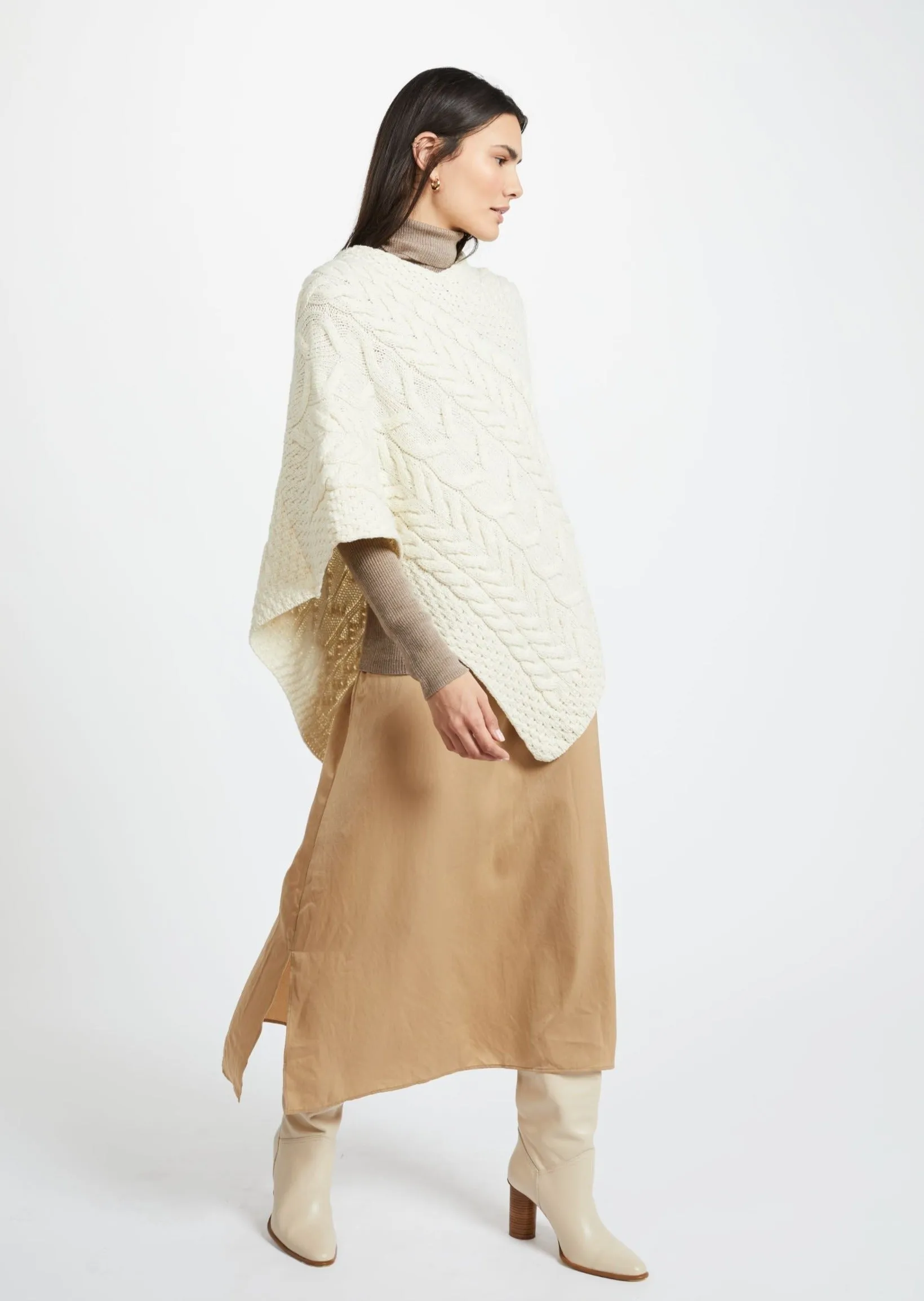 Aran Super Soft Poncho | Natural