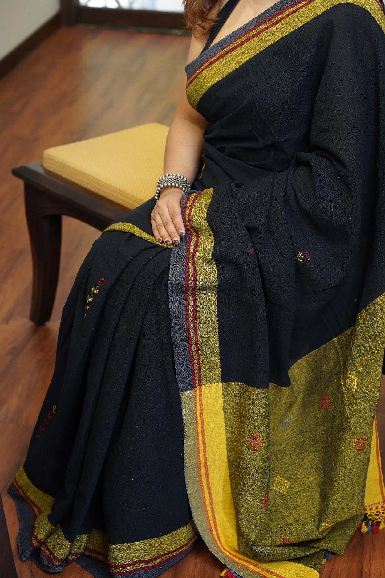 Bhujodi Handwoven Kala Cotton Saree