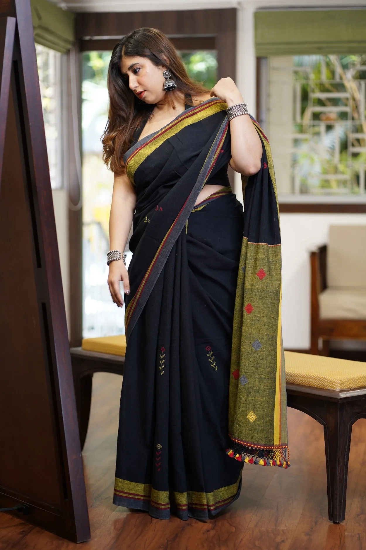 Bhujodi Handwoven Kala Cotton Saree