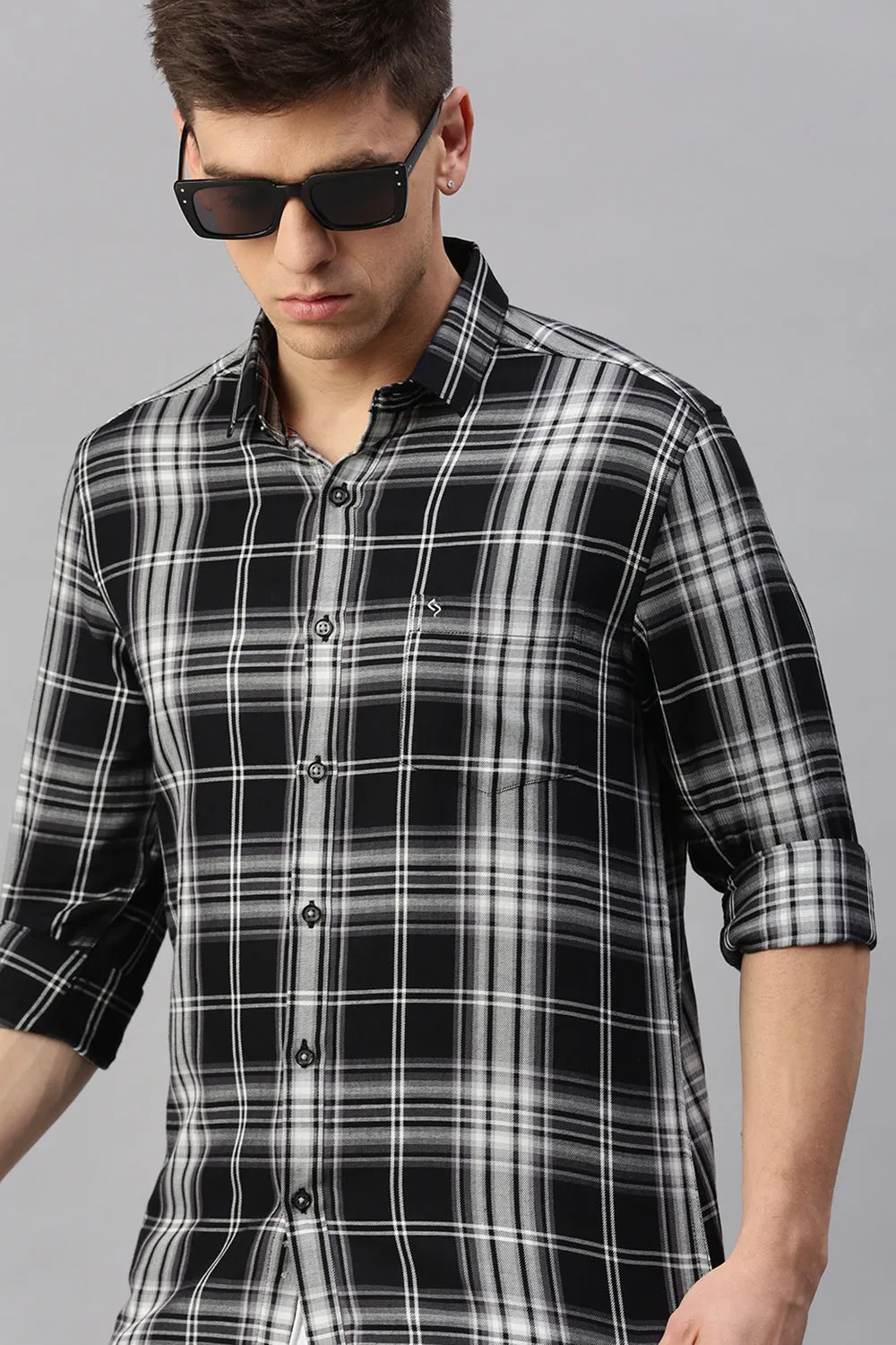 Classic Polo Men's Cotton Full Sleeve Checked Slim Fit Polo Neck Black Color Woven Shirt | So1-131 A