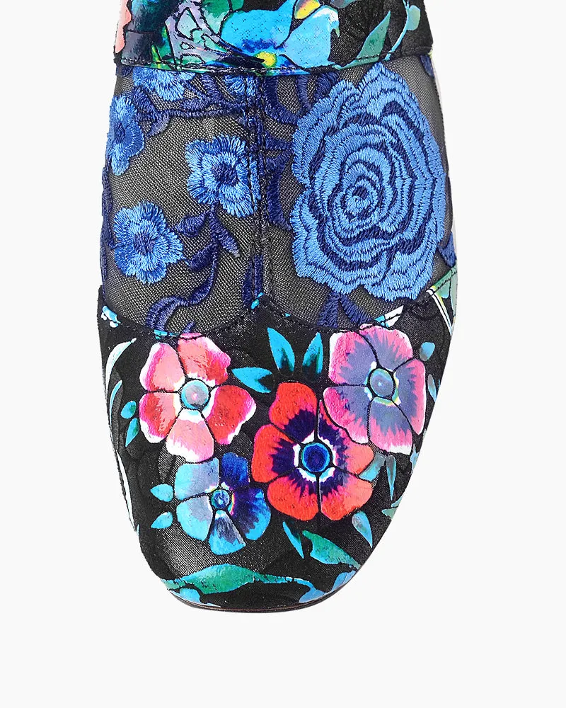 Embroidery Elegant Flowers Slip-on Slippers