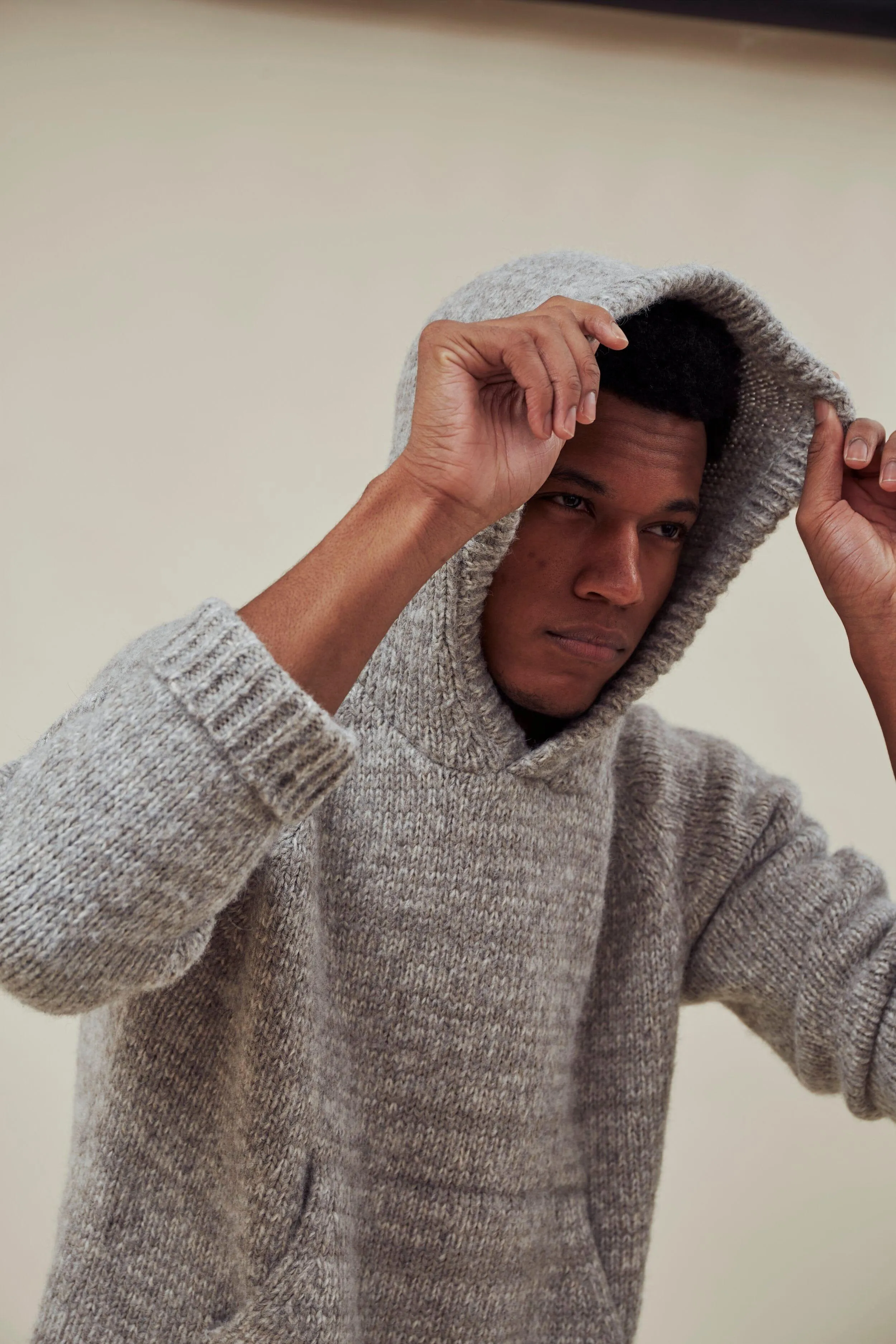 INDI ASH - Nova Hoody Grey Alpaca/Walnut