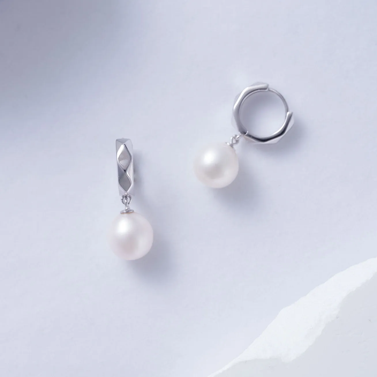 New Yorker Freshwater Pearl Earrings WE00350