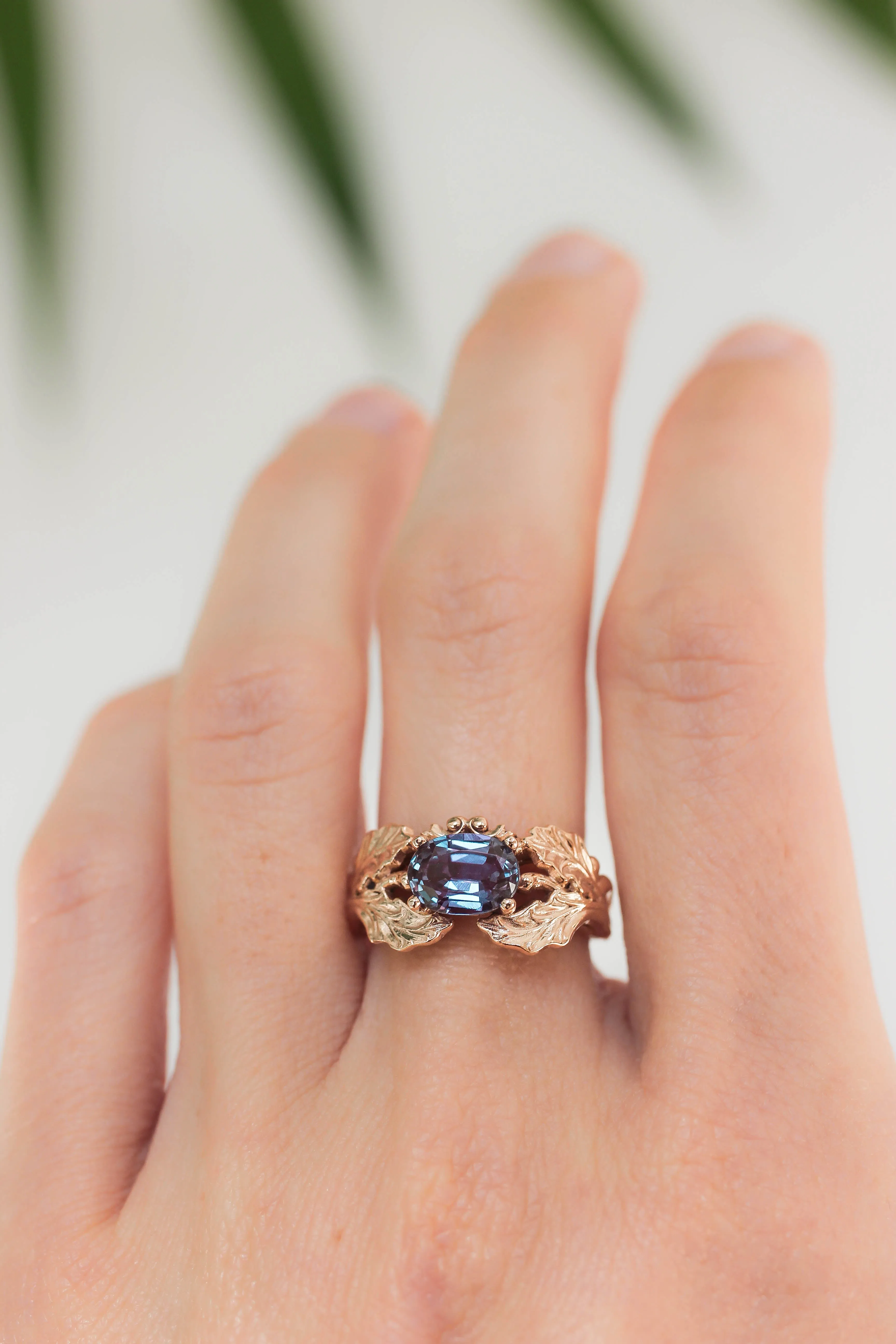 Oak leaves ring with oval alexandrite