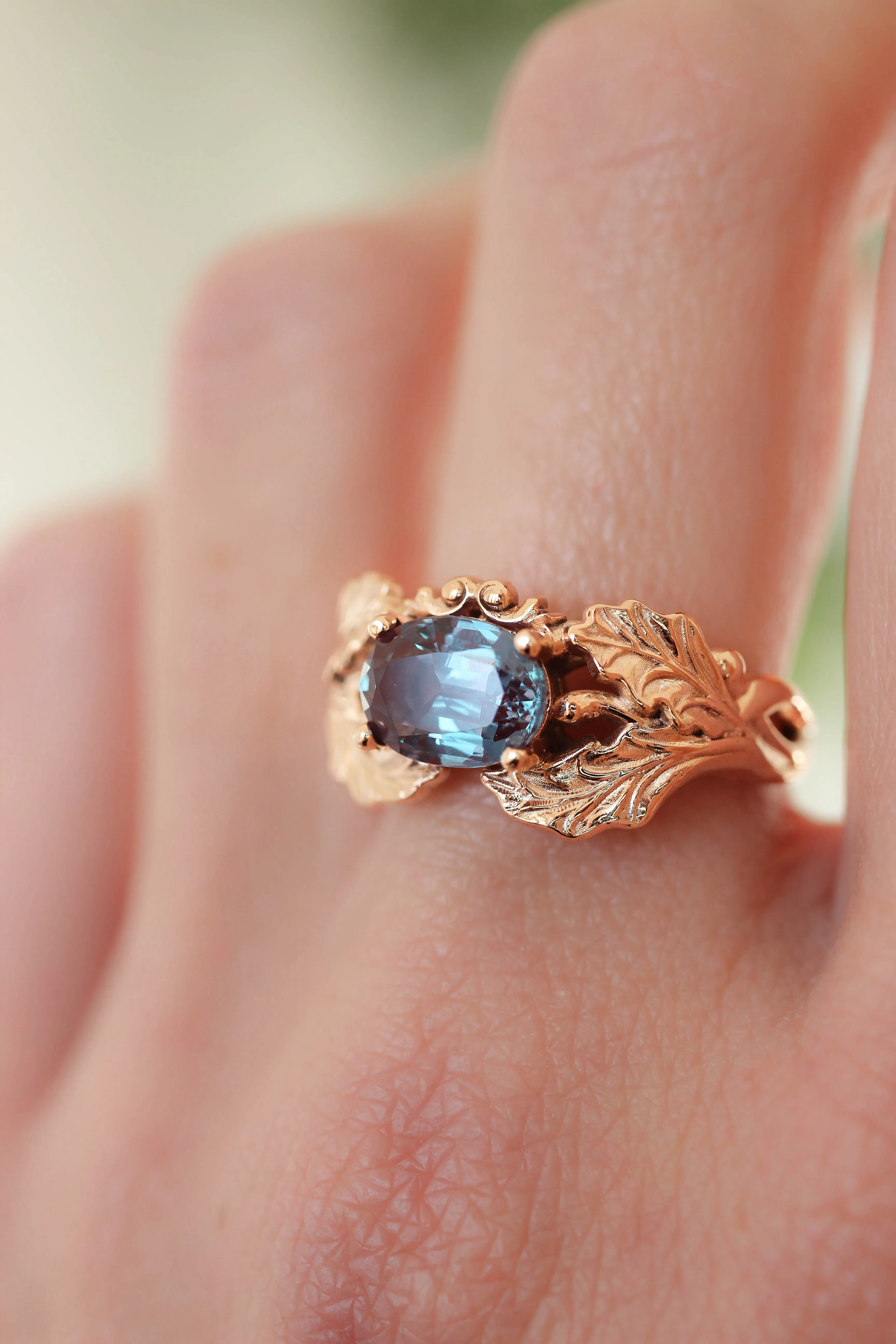 Oak leaves ring with oval alexandrite