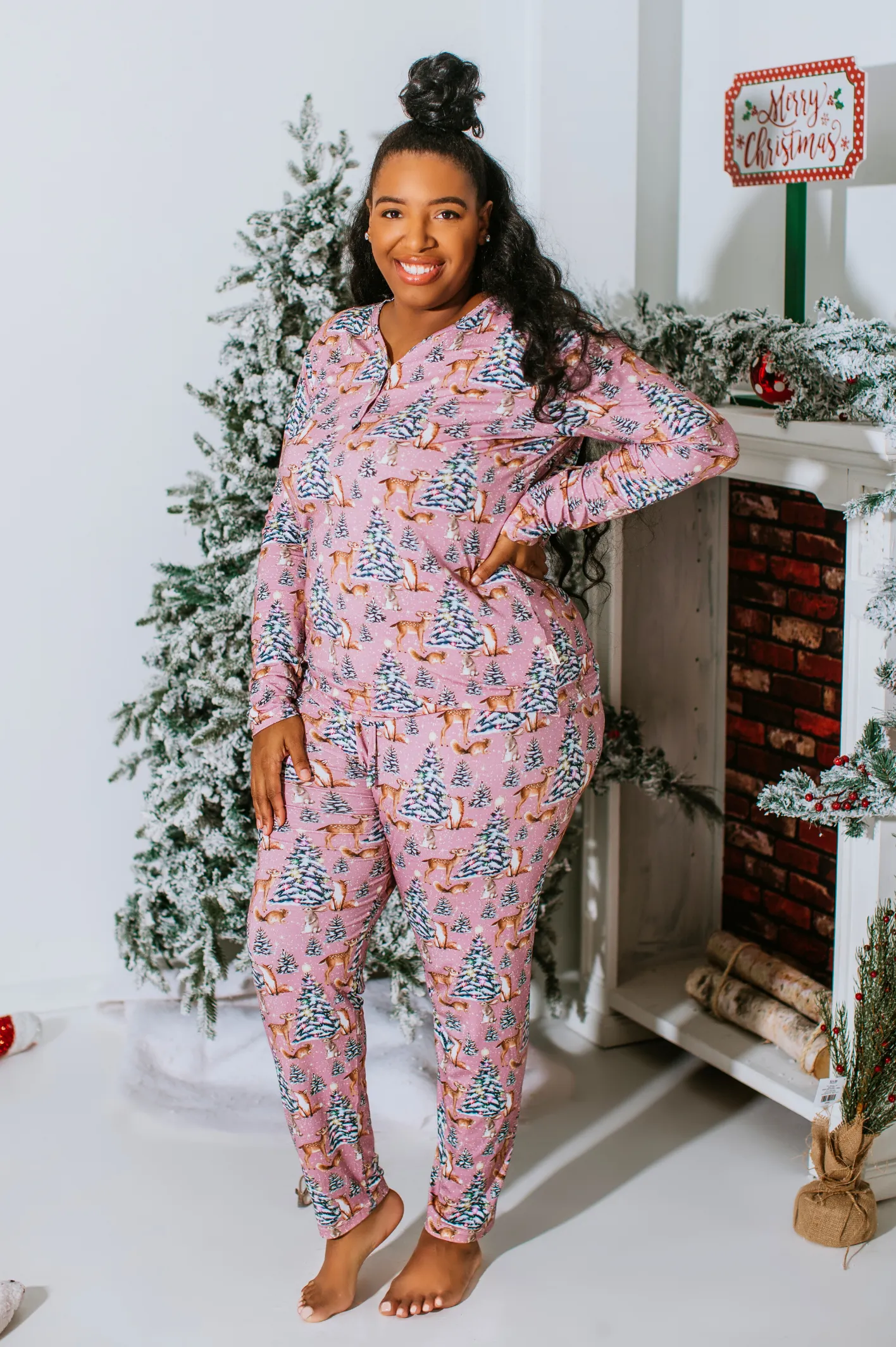 Women's Snowflake Kisses 2 Piece Pajama Set